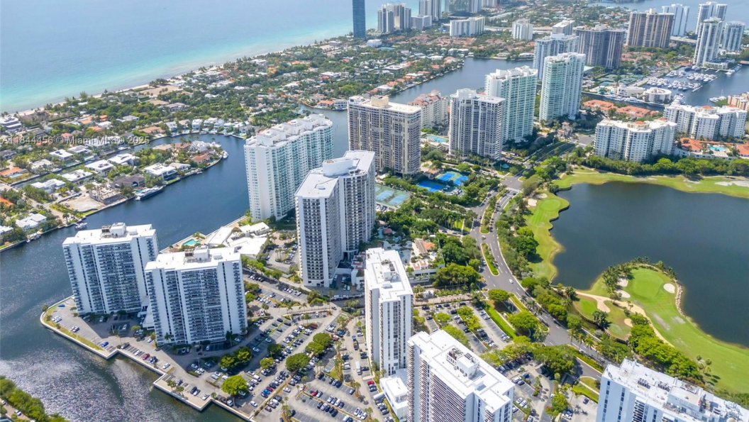 Hamptons South - photo 3