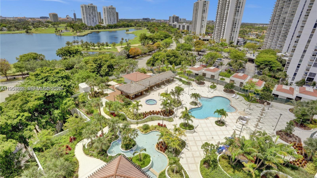 Hamptons West - photo 3