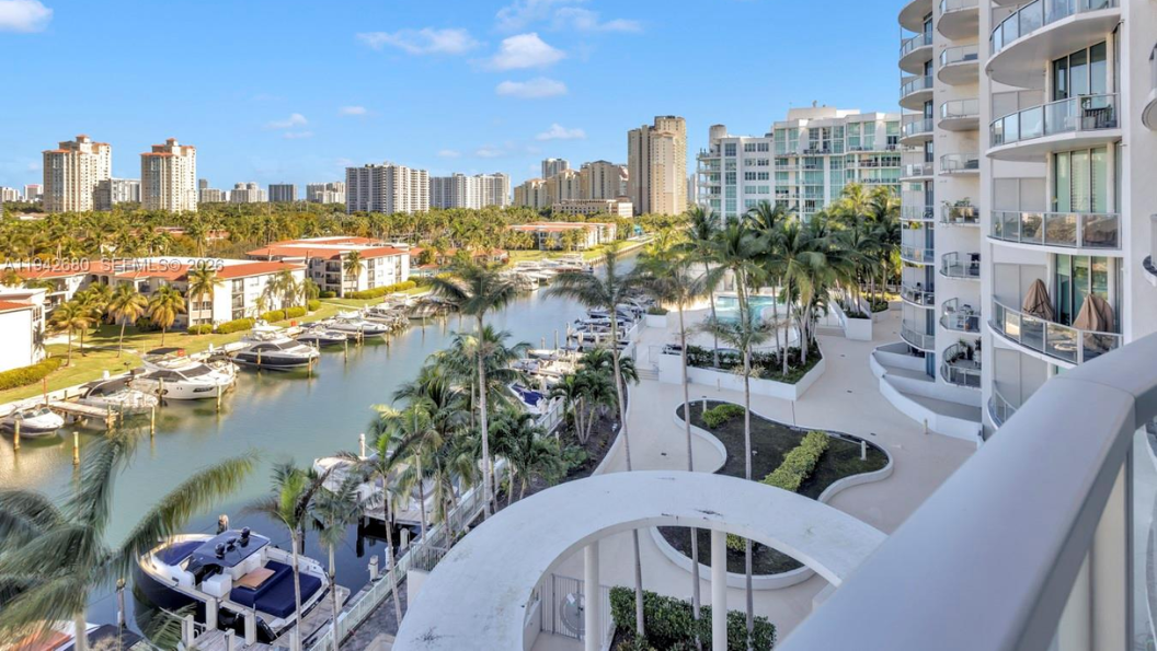 Uptown Marina Lofts - photo 2