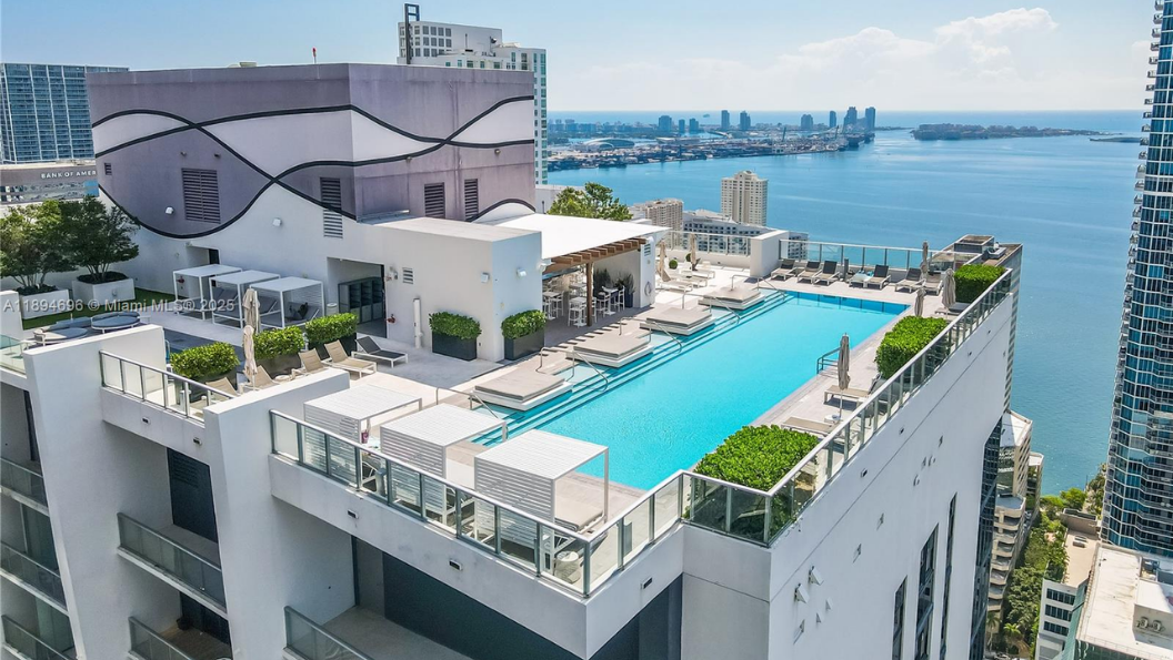 1010 Brickell - photo 2