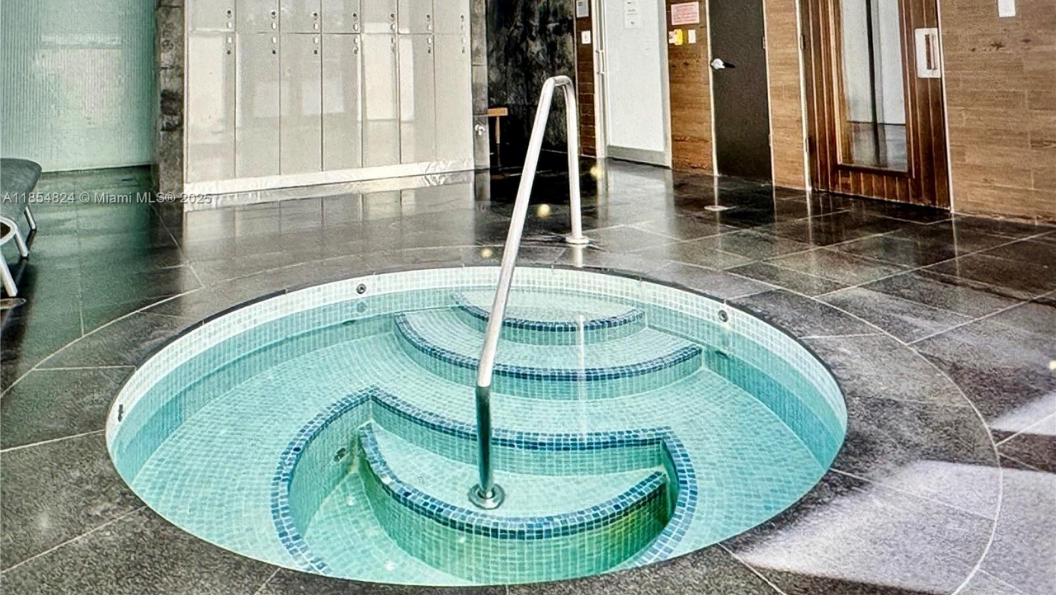 500 Brickell East - photo 4