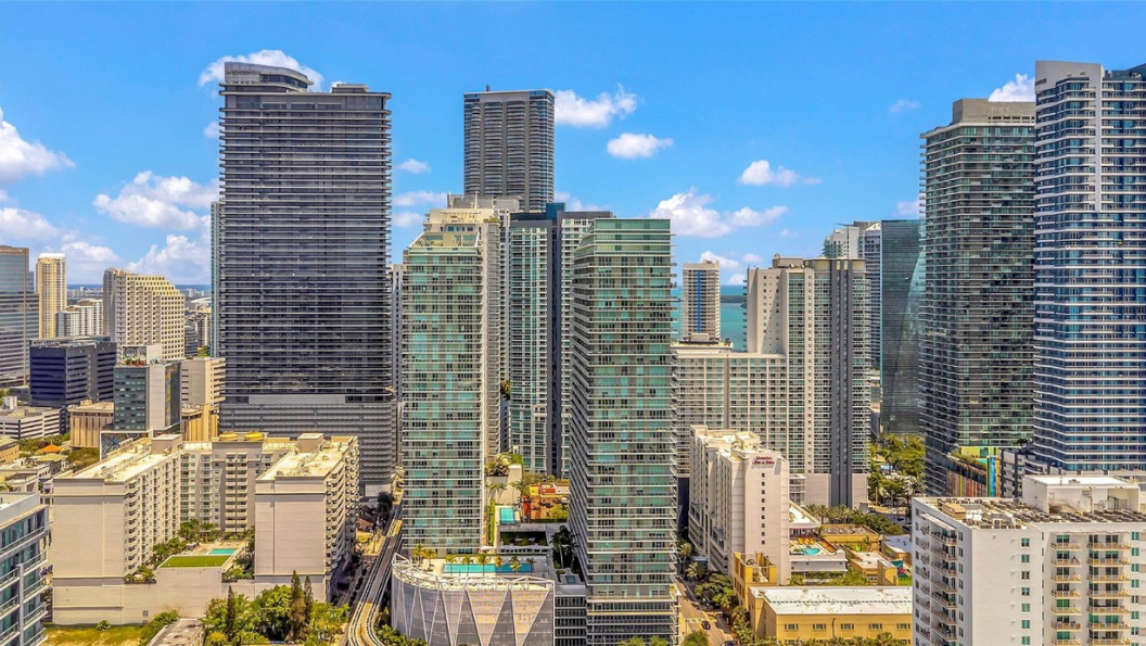 Axis on Brickell North - photo 2