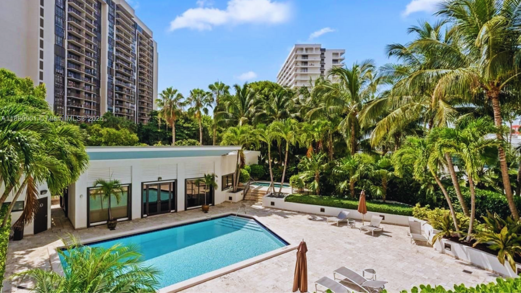 Brickell East - photo 3