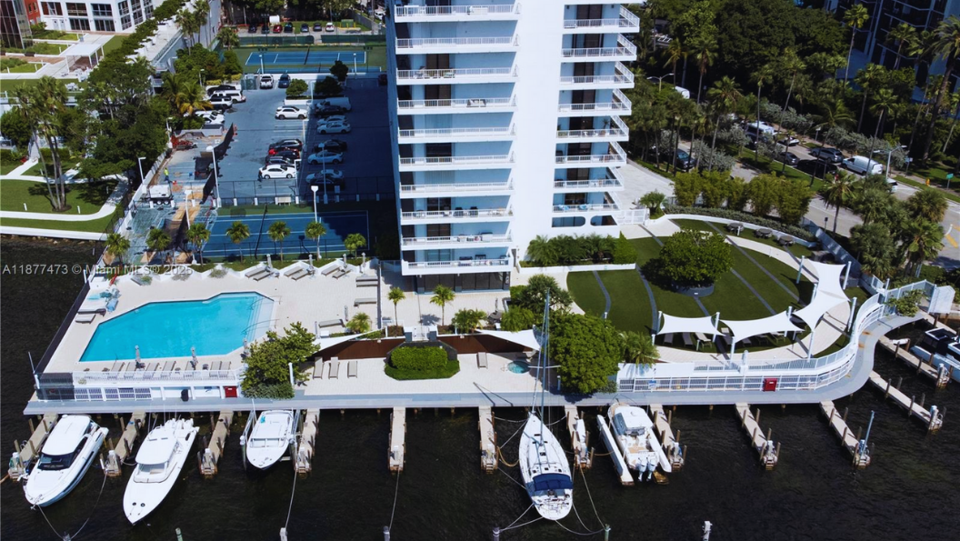 Brickell Harbour - photo 2