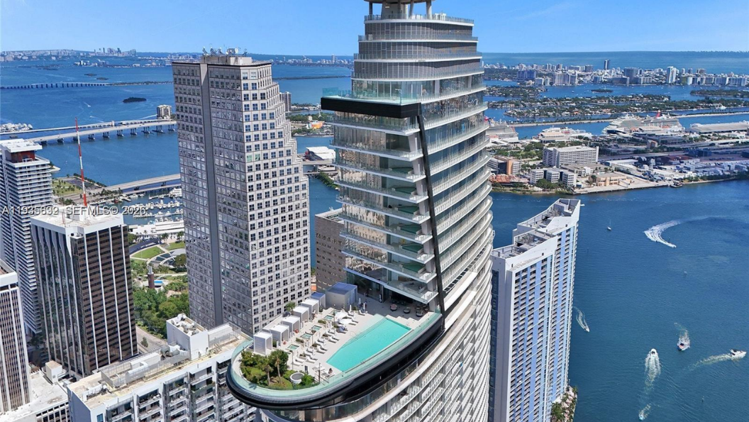 Aston Martin Residences