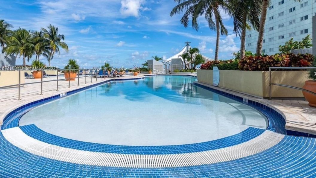 Vizcayne North - photo 4