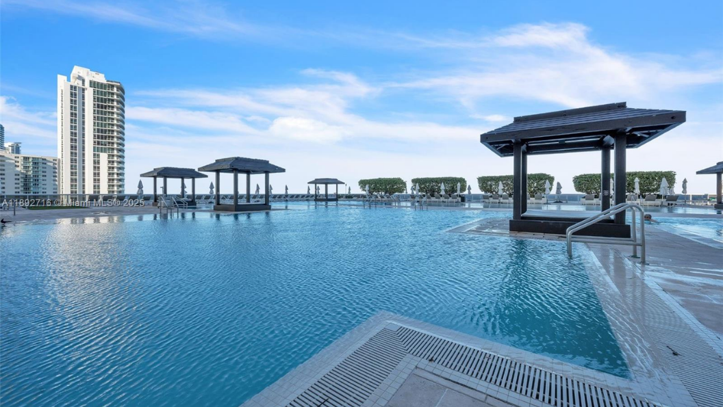 Beach Club One - photo 4