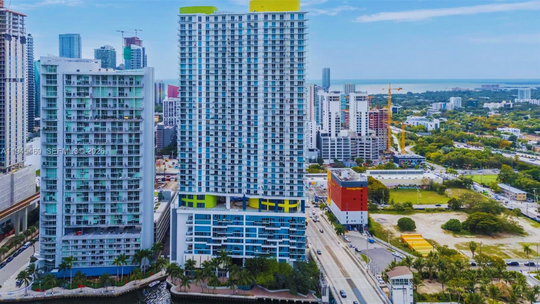 Latitude on the River - photo 3