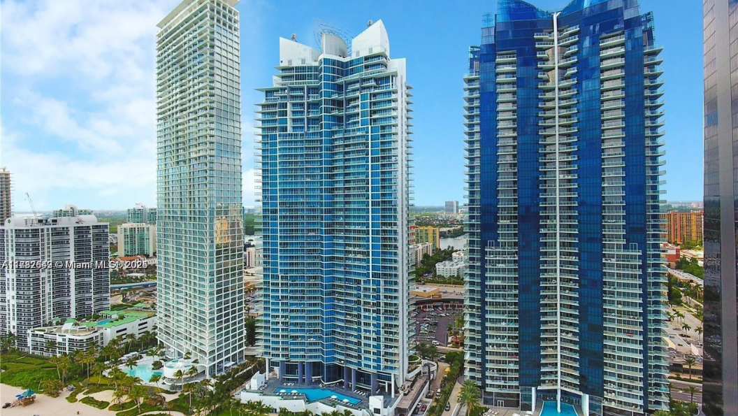 Jade Beach - photo 2