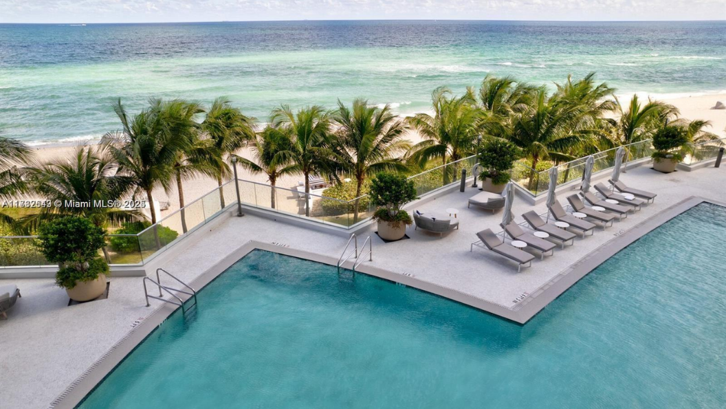 Jade Beach - photo 4